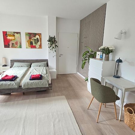 Ruhige Wohnung In Hamburg-Ottensen エクステリア 写真